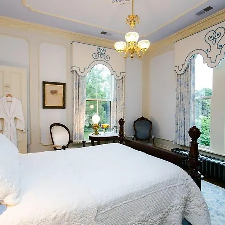 Silas W Robbins B&B-3